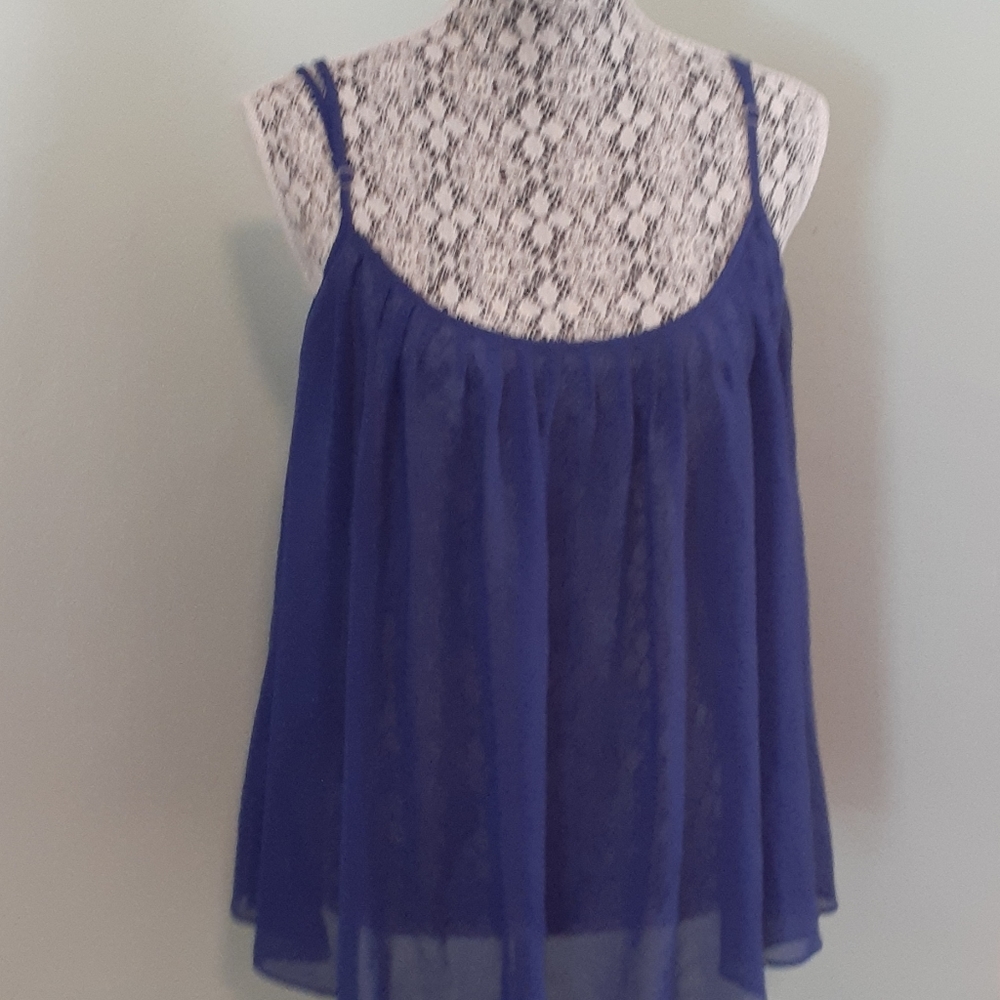 Blaque lable cute top:
